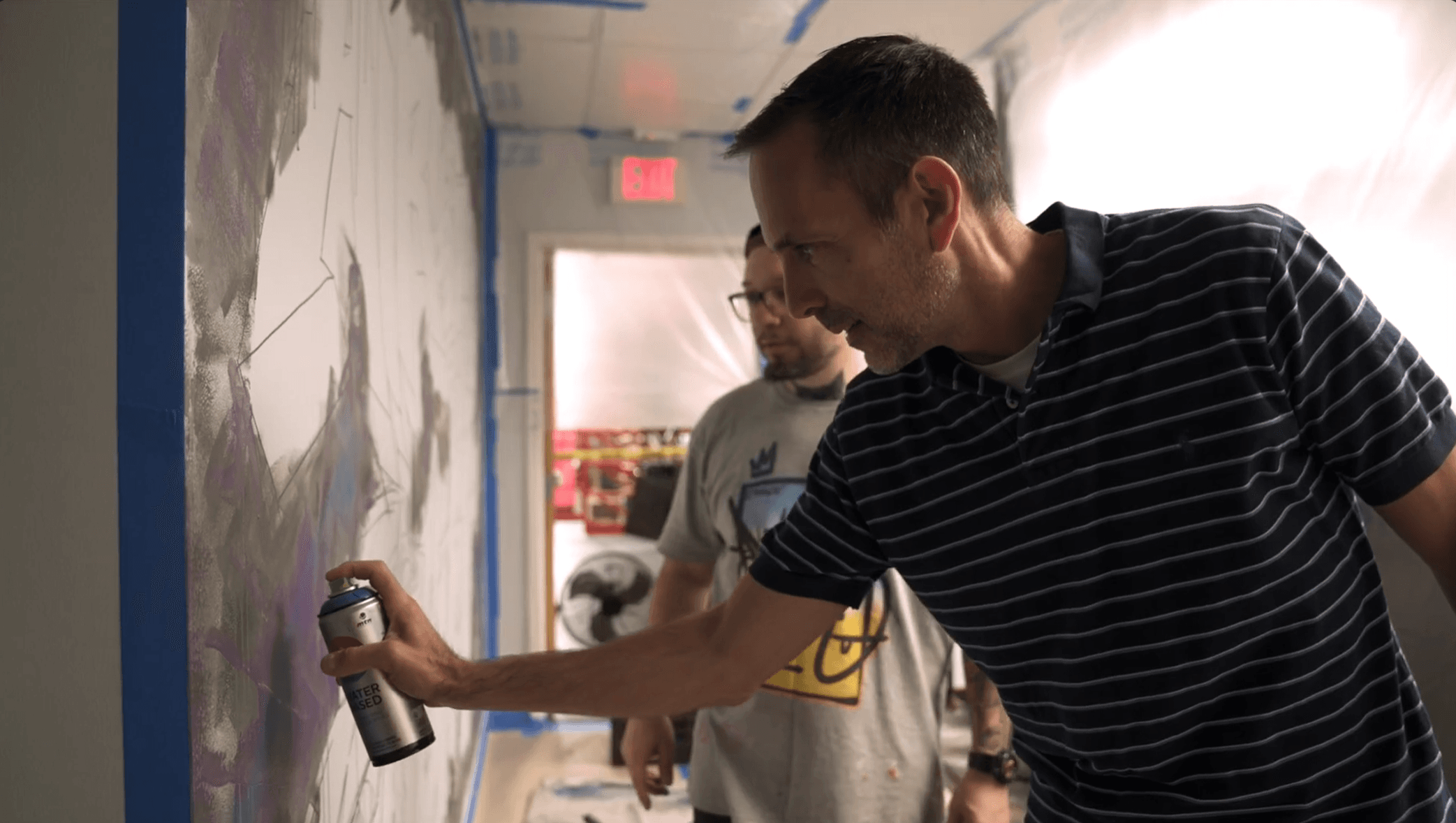 Air Lift Employees wall Mural