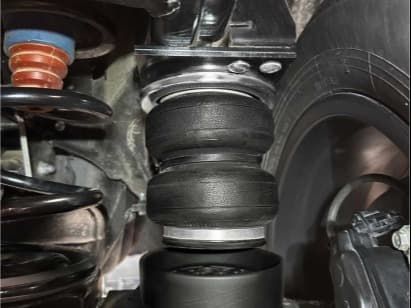 universal-air-spring-cradle-mounted